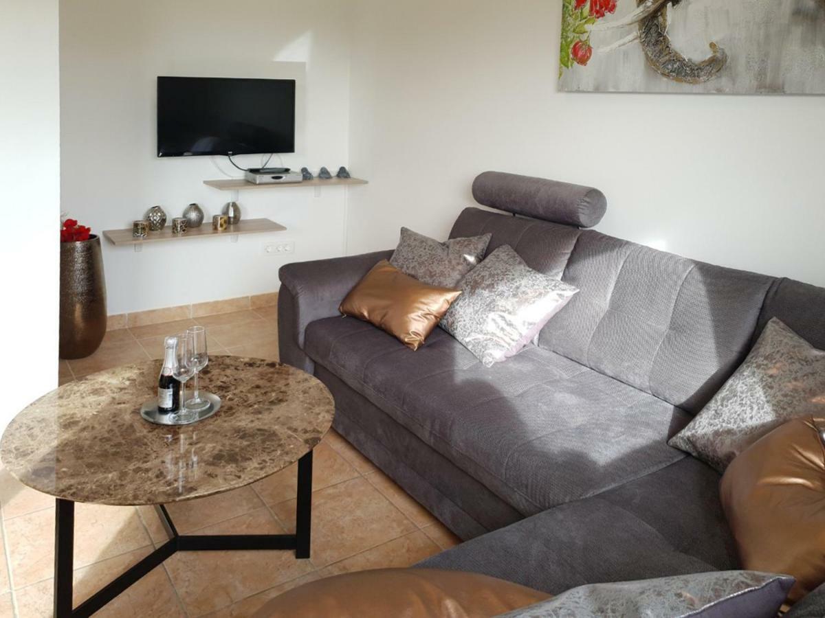Lastovka Posesi Apartment เมดูลิน ภายนอก รูปภาพ